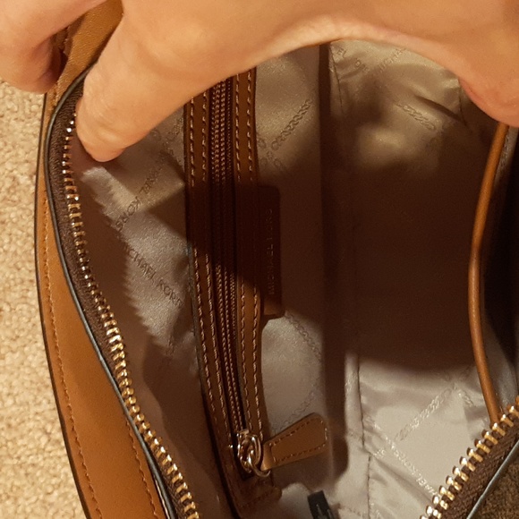 NWOT MICHAEL by Michael Kors Small Monogram Brown Kelsey Shoulder/Crossbody Bag - Picture 7 of 12